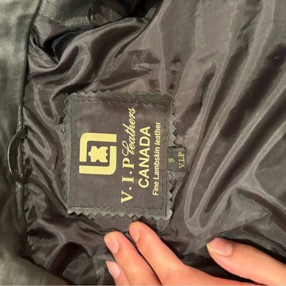 VIP Black Performance Jacket - Picture 3 of 7